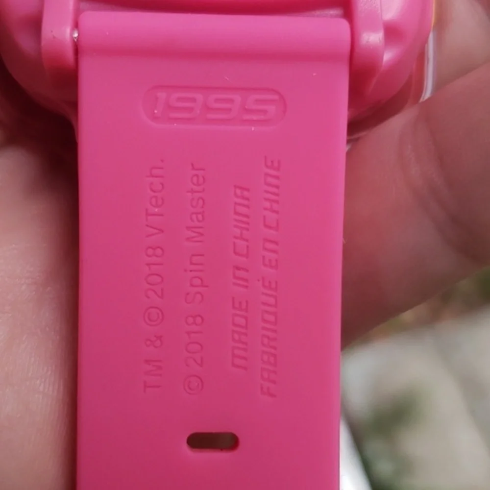 Vtech PAW PATROL SKYE LEARNING WATCH in PINK, Girls/Boys Ages 3-6 (NWOT or Box).